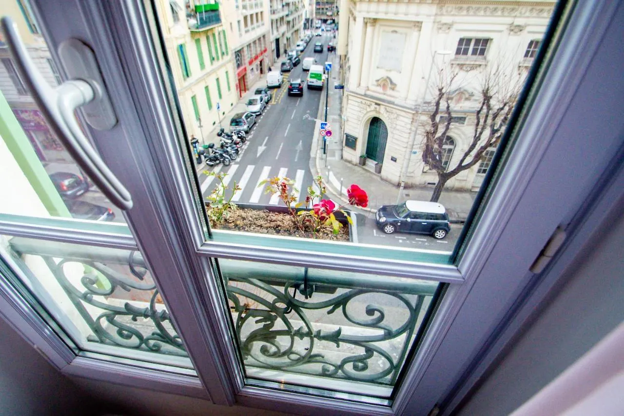 *** Hotel Hôtel Parisien Nice France