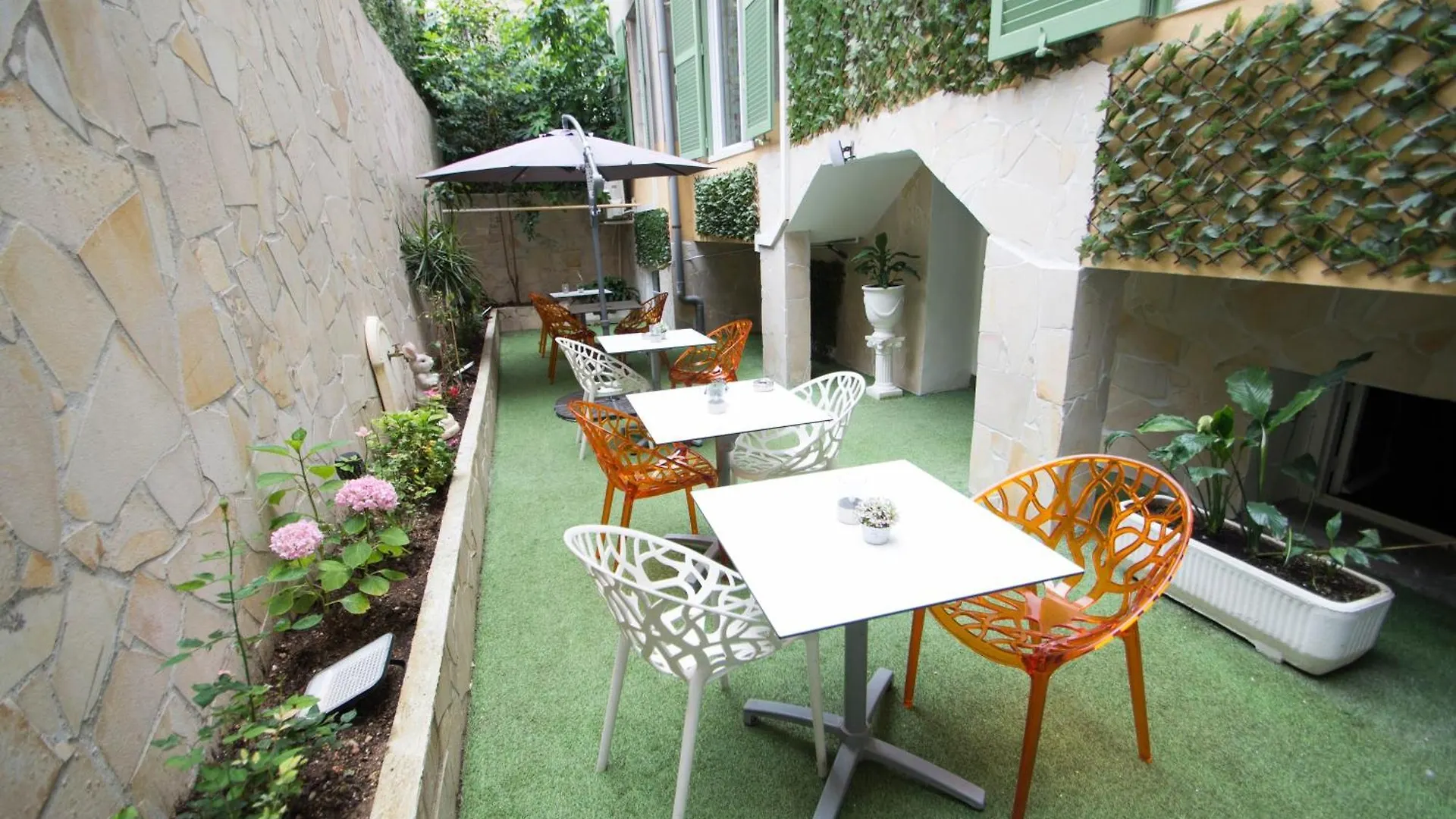Hôtel Parisien Nice 3*,