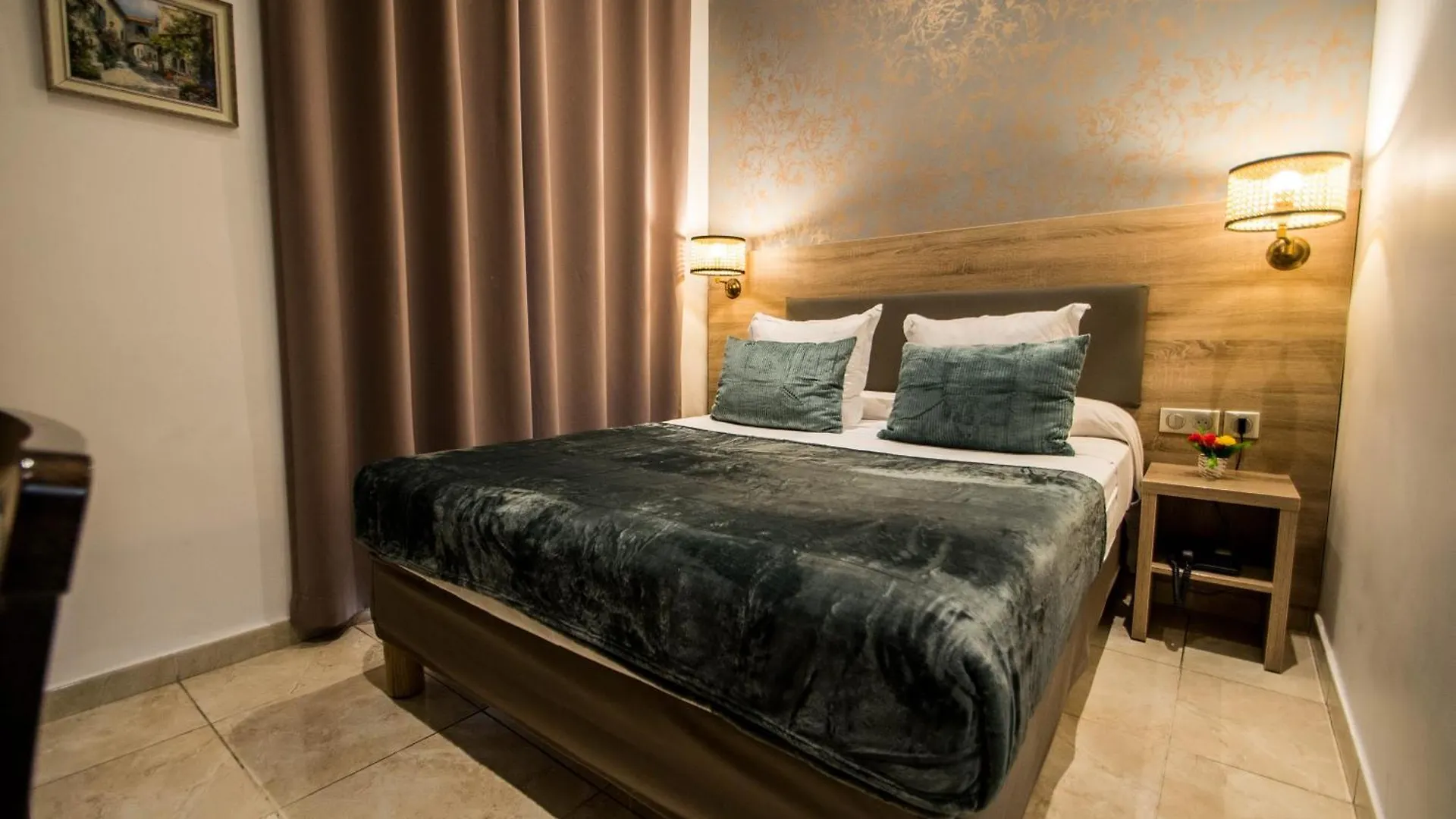 Hotel Hôtel Parisien Nice