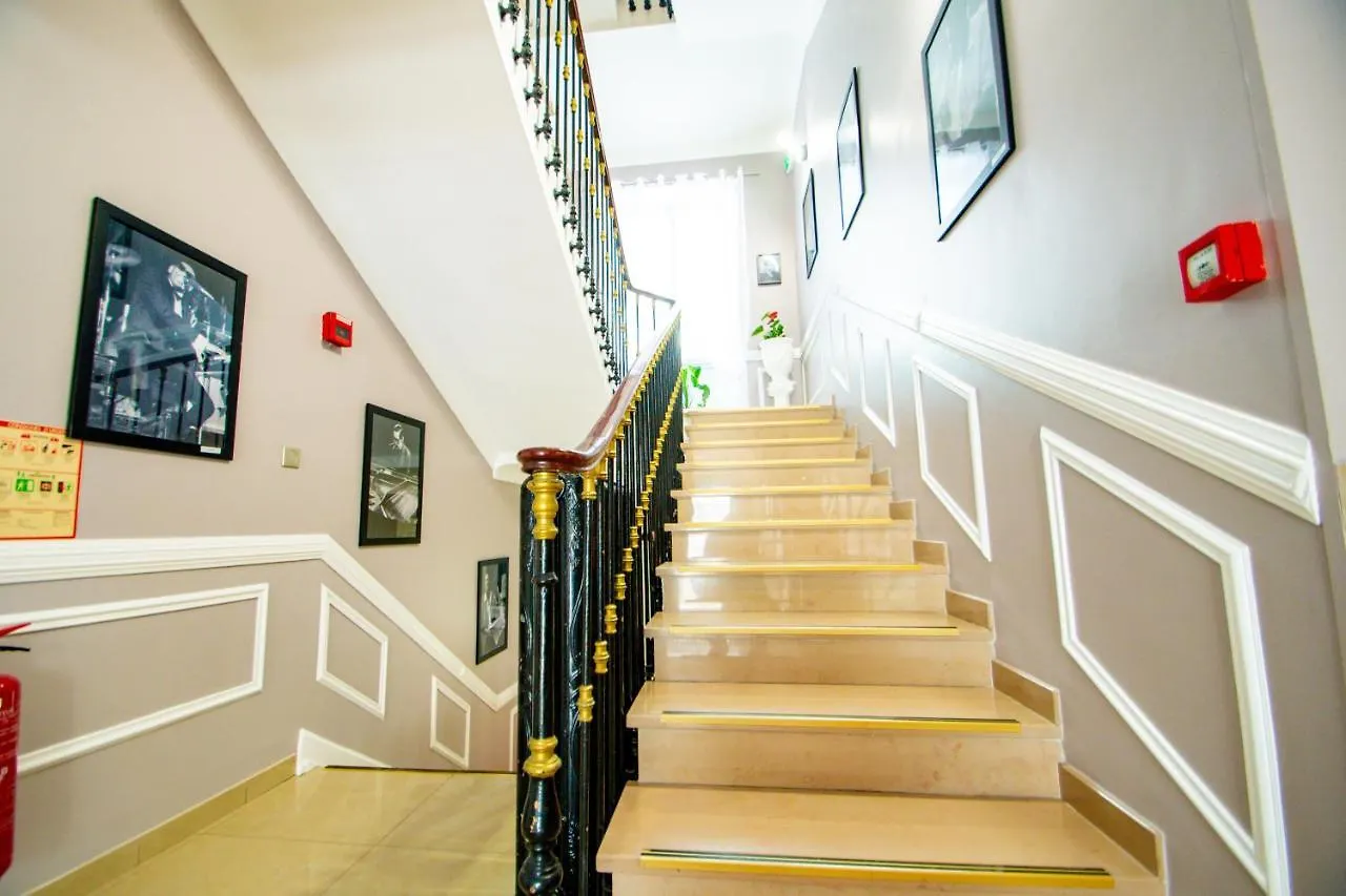 Hotel Parisien Nice 3*,