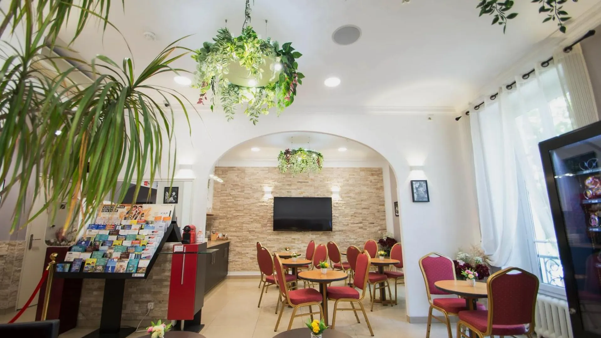 ***  Hotel Parisien Nice France