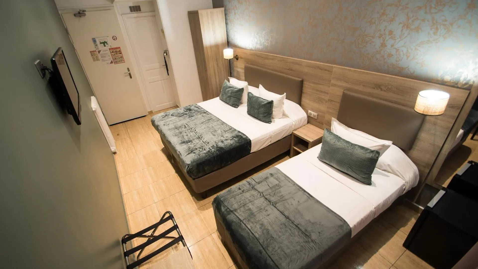 Hotel Parisien Nice 3*,  France